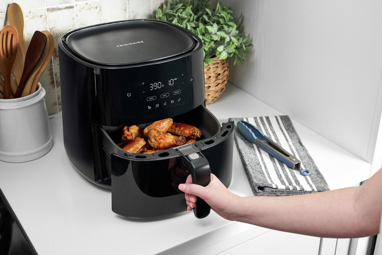 Frigidaire 3-in-1 5.3 Quart Black Air Fryer: Bake, Reheat, Healthy Frying