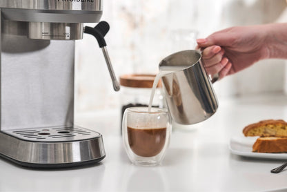 Frigidaire Stainless Steel Steam Espresso Maker with 20-Bar Pressure & Frother